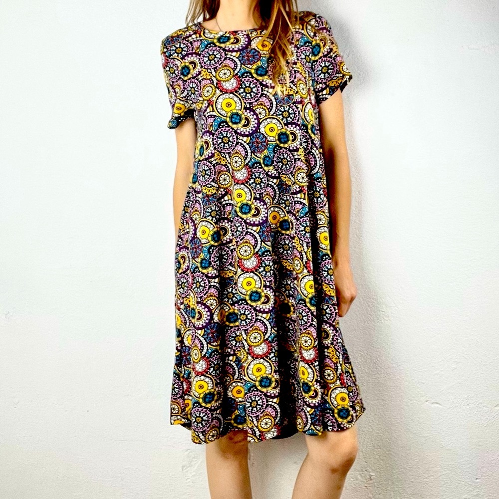LULAROE |💜💛 Mandala Circles Print Short-Sleeve Hi-Low Loose Fit Stretchy Dress